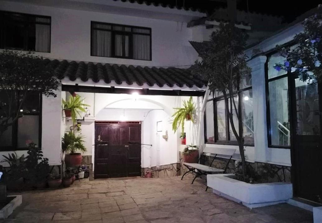 Hospedaje Ajayu Σούκρε Εξωτερικό φωτογραφία